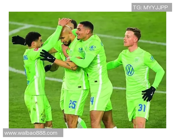 沙尔克04与莱比锡红牛激烈对决，不败纪录延续至下一场比赛